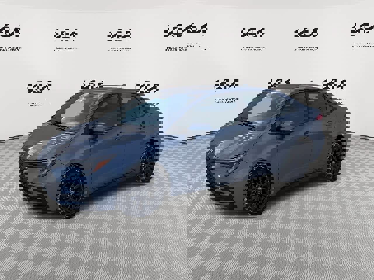 Used 2023 Toyota Corolla SE w/ SE Premium Package image 4