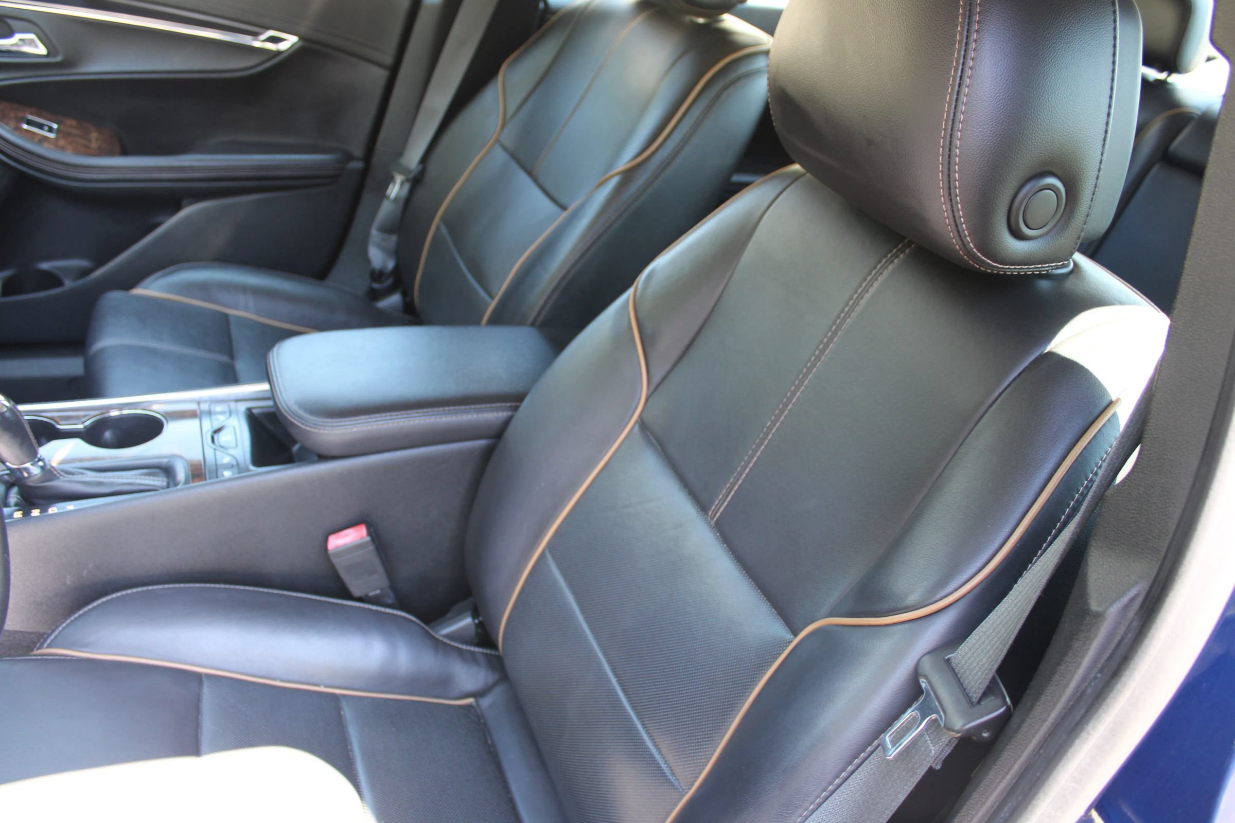 Used 2014 Chevrolet Impala LTZ FWD image 15