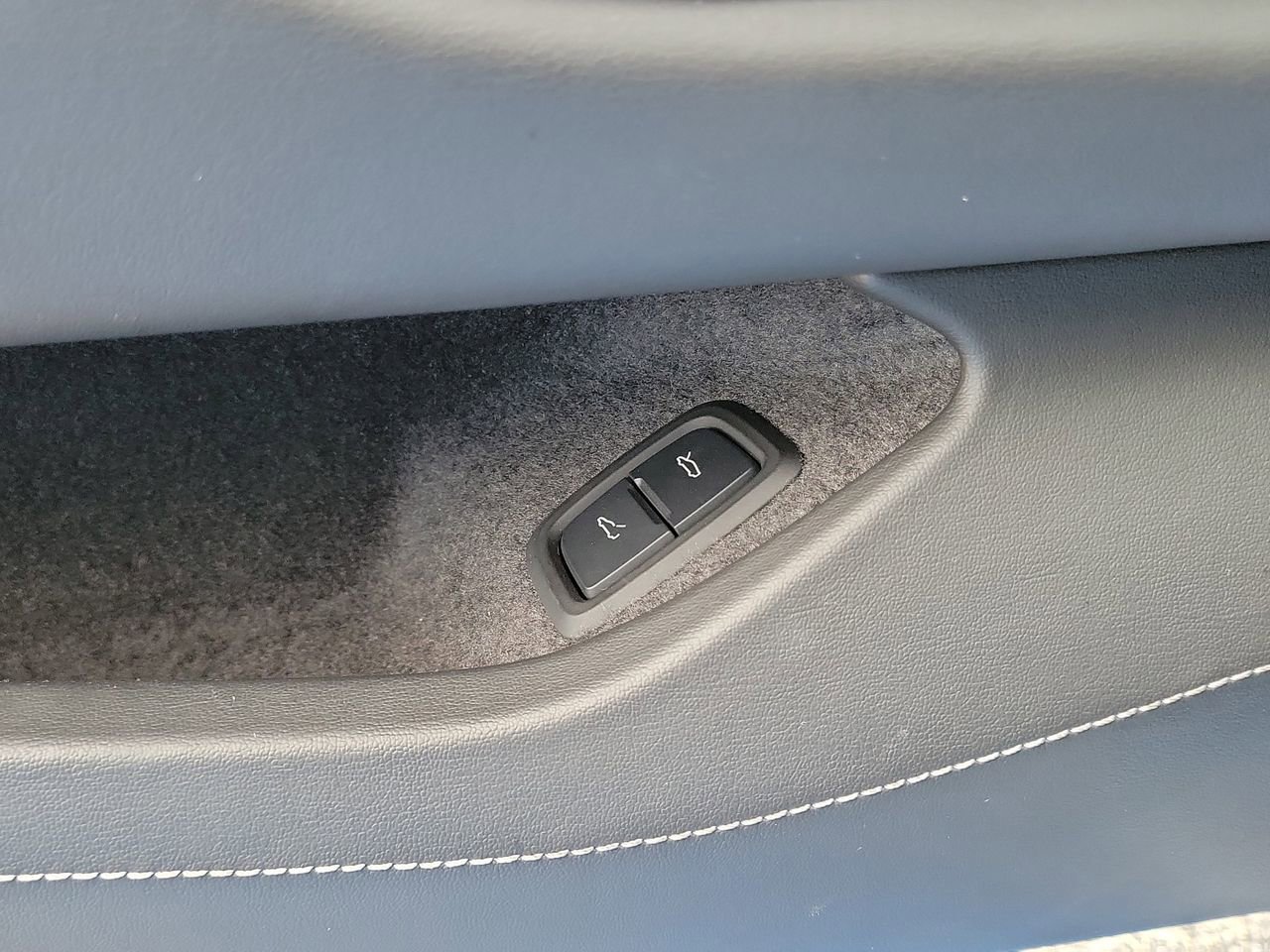 Used 2021 Chevrolet Corvette Stingray Preferred Cpe w/ 2LT image 34