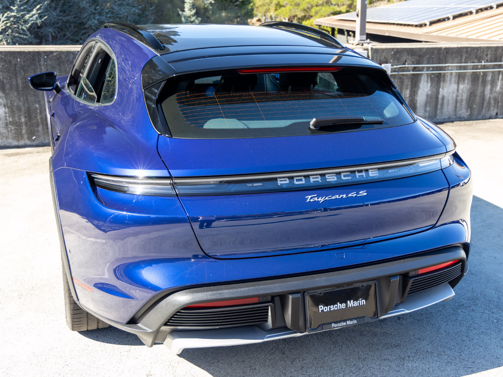 Certified 2025 Porsche Taycan 4S AWD/4WD image 22
