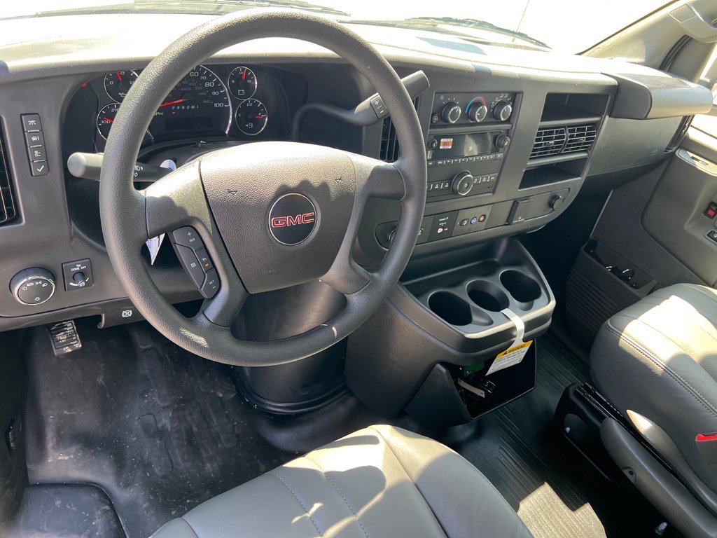 New 2025 GMC Savana 2500 w/ Driver Convenience Package RWD image 4