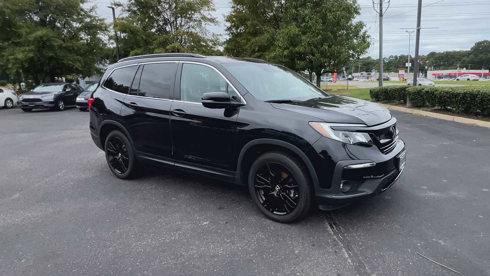 Certified 2022 Honda Pilot Special Edition image 2