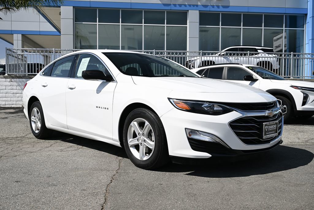 Used 2023 Chevrolet Malibu LS FWD image 1