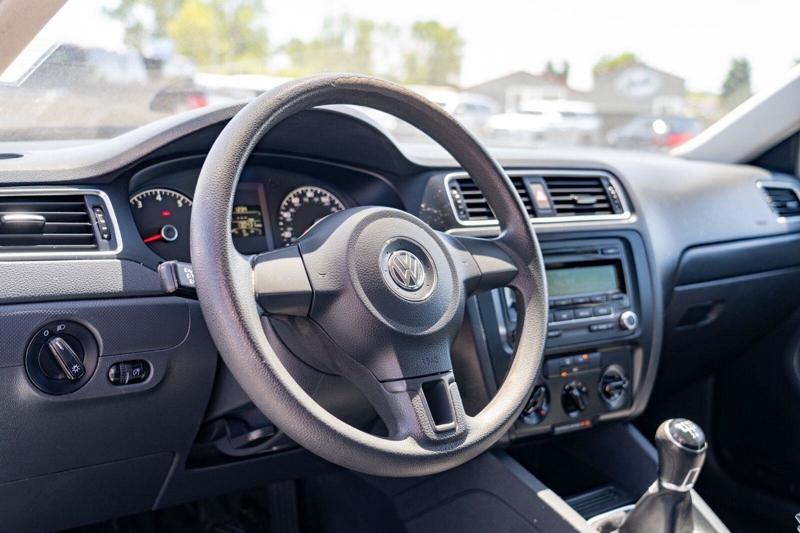 Used 2014 Volkswagen Jetta S FWD image 14