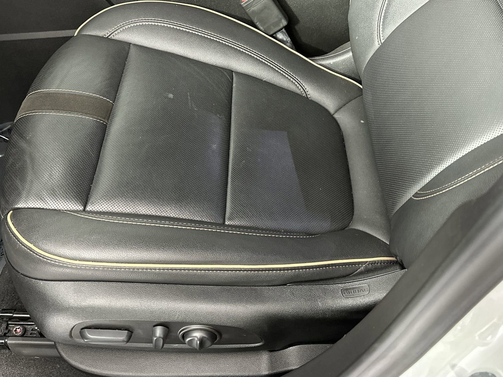 Used 2022 Chevrolet Blazer Premier image 12