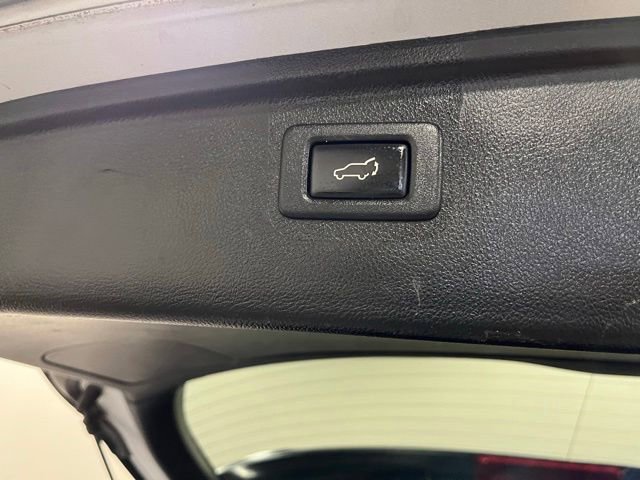 Used 2016 Subaru Outback 2.5i Premium AWD/4WD image 9