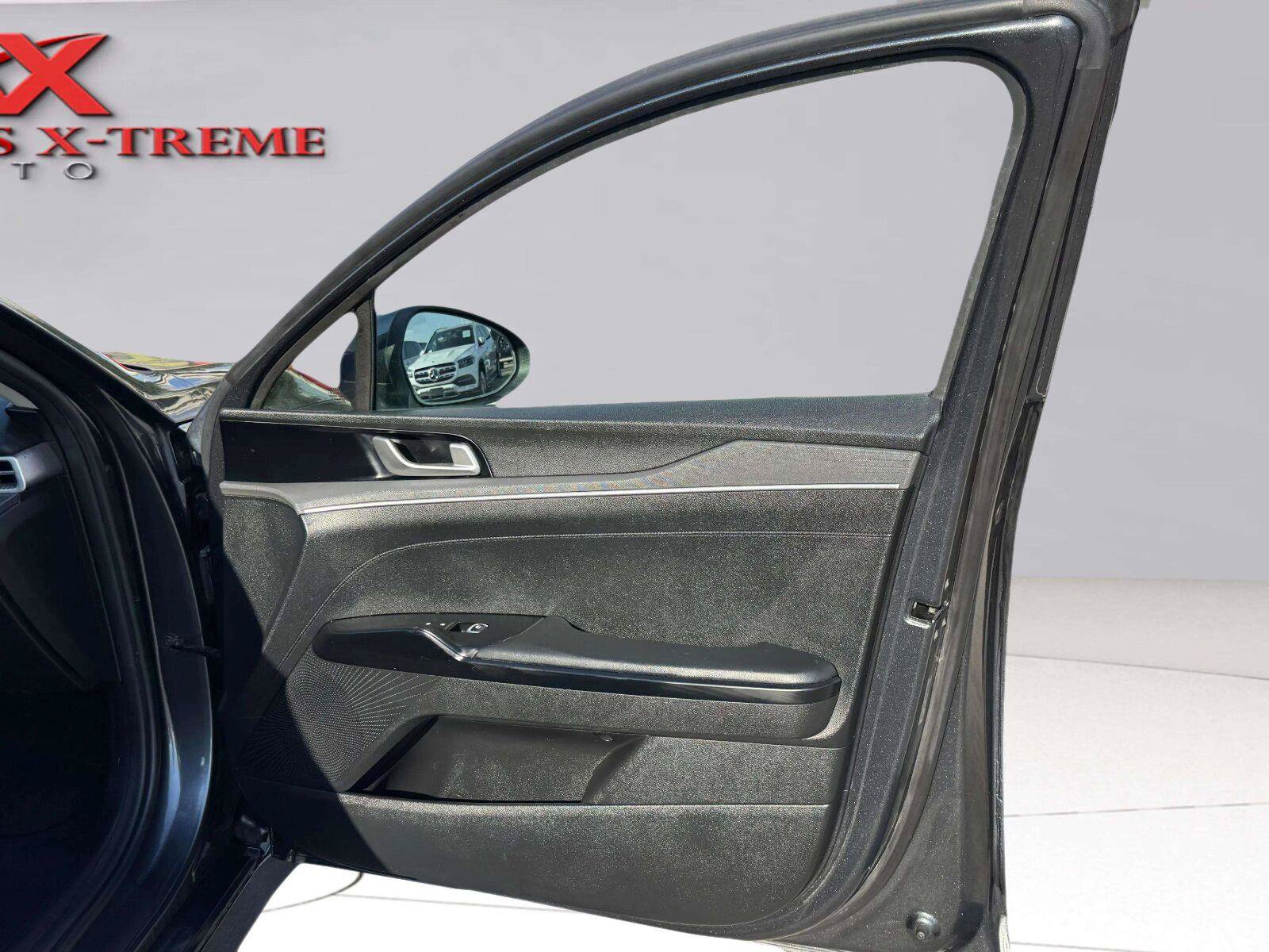 Used 2021 Kia K5 LXS FWD image 38