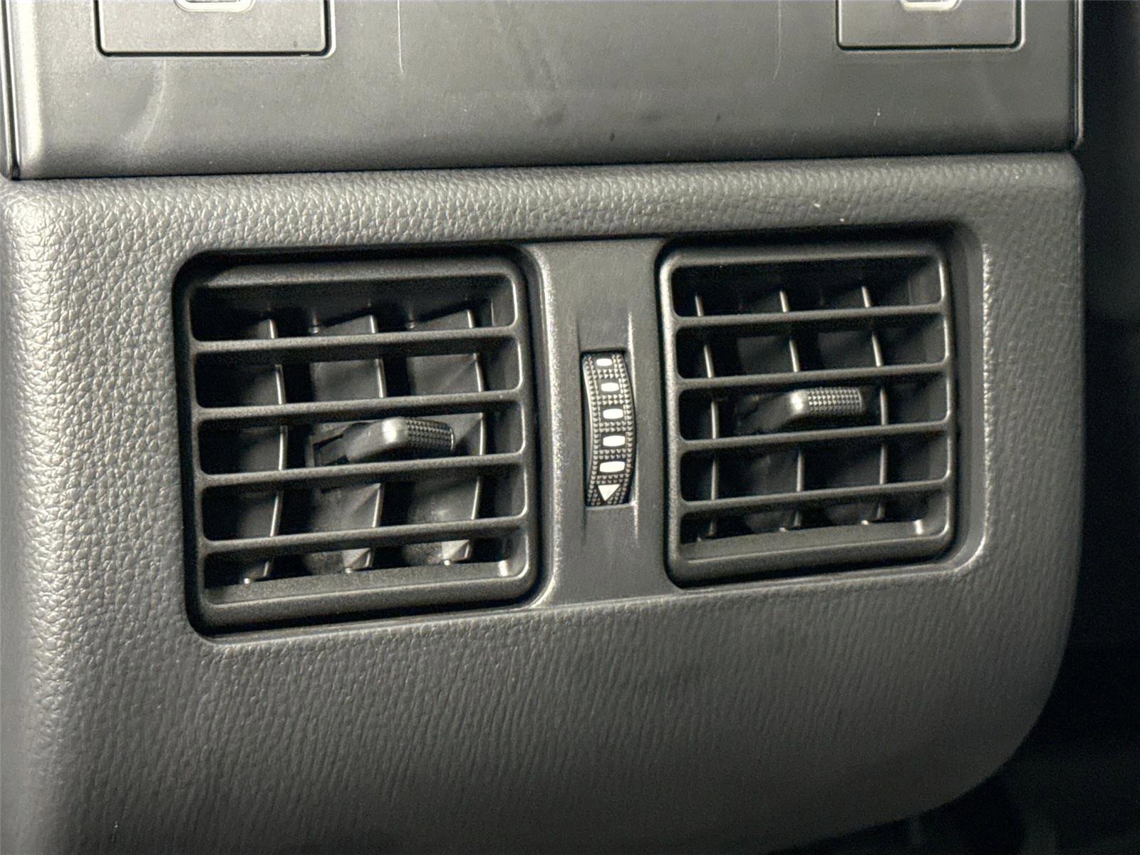 Used 2024 Toyota bZ4X XLE image 38