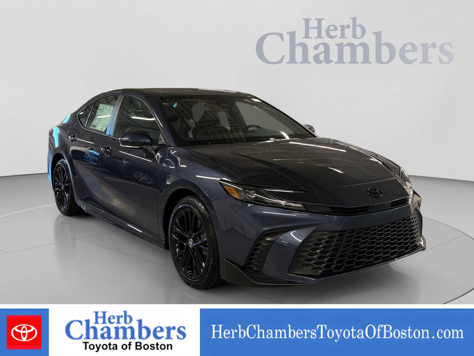 Used 2026 Toyota Camry SE w/ Multimedia Upgrade Package