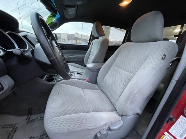 Used 2011 Toyota Tacoma 4x4 Double Cab image 11