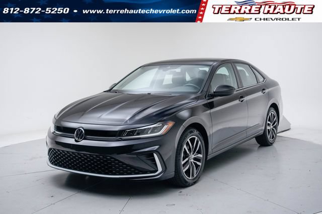 Used 2025 Volkswagen Jetta SE