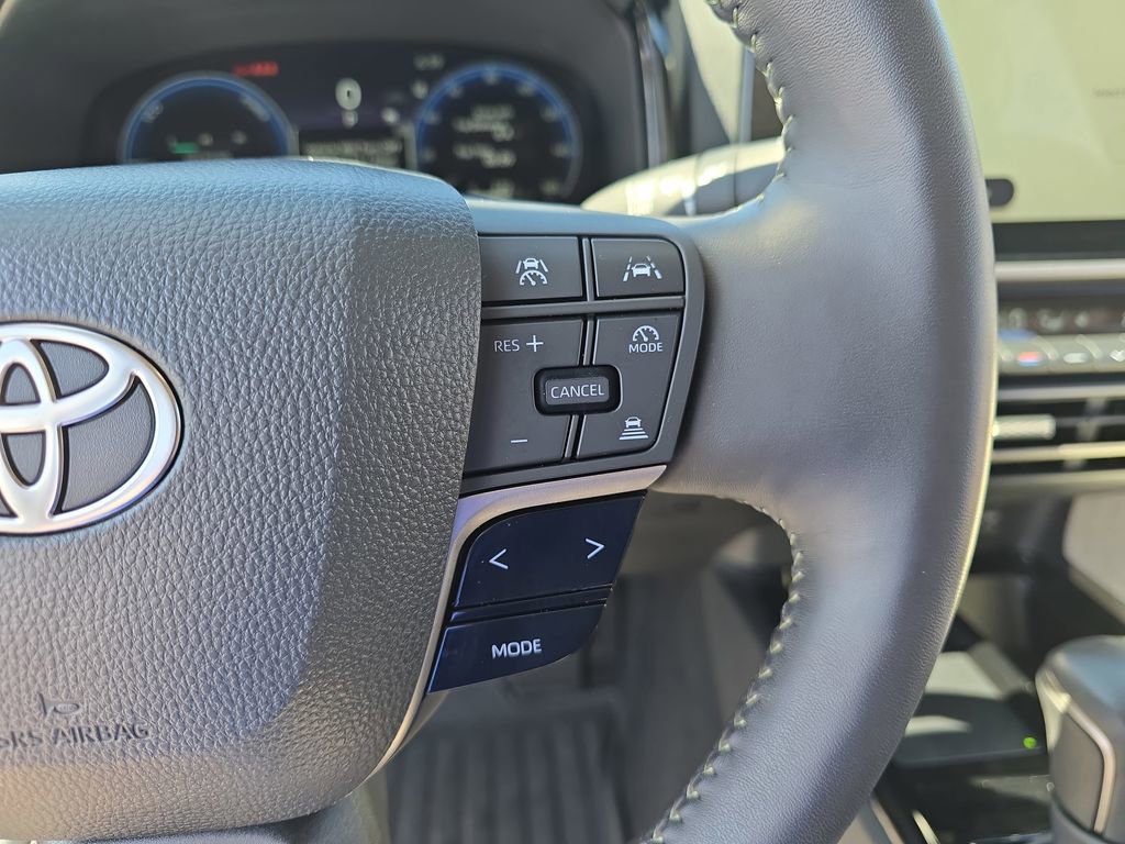 Certified 2025 Toyota Camry XLE AWD/4WD image 23