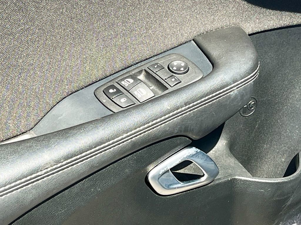 Used 2023 Dodge Challenger R/T w/ Blacktop Package image 17