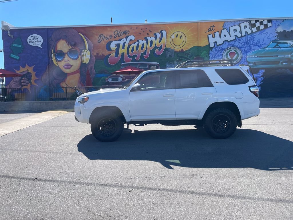 Used 2018 Toyota 4Runner TRD Pro AWD/4WD image 2