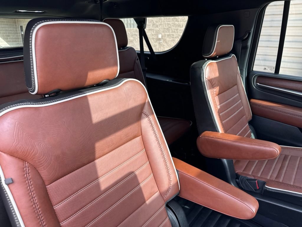 Certified 2023 GMC Yukon XL Denali Ultimate AWD/4WD image 29