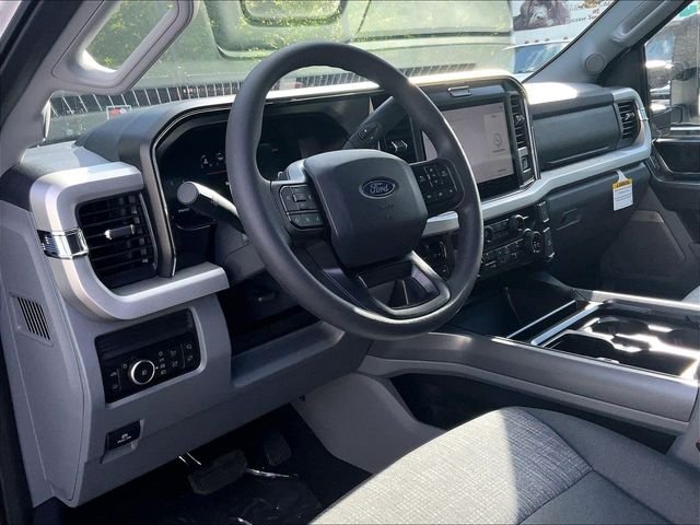 New 2027 Ford F250 XLT w/ XLT Premium Package AWD/4WD image 7