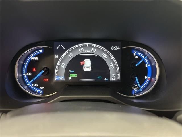 Used 2025 Toyota RAV4 LE AWD/4WD image 16