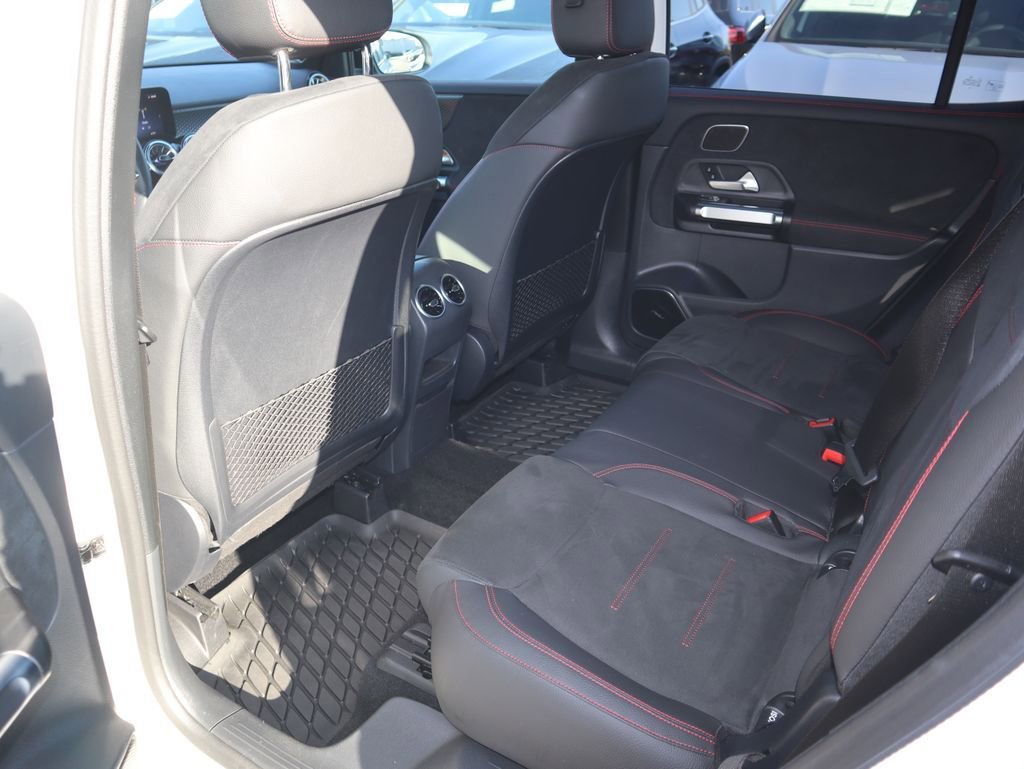 Certified 2025 Mercedes-Benz GLB 250 GLB 250 image 10