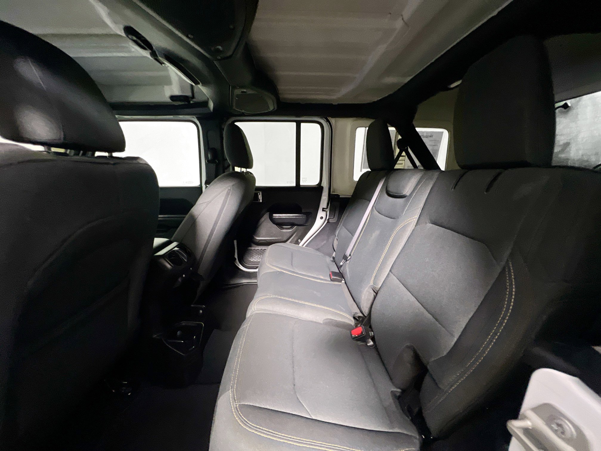 Used 2024 Jeep Wrangler Sport S AWD/4WD image 28