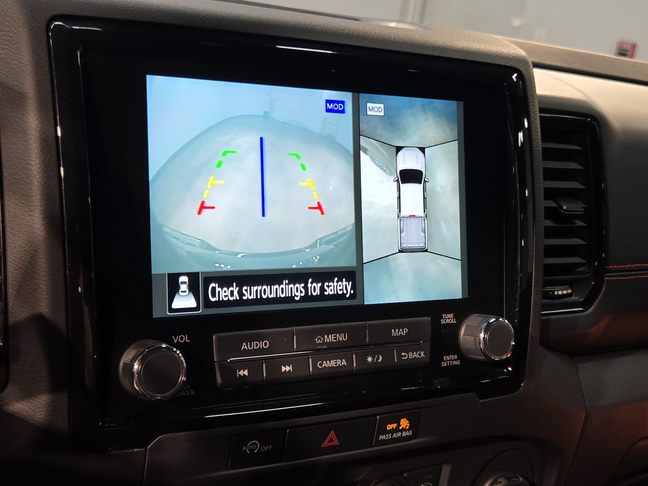 Used 2023 Nissan Frontier PRO-4X w/ Pro Convenience Package AWD/4WD image 30