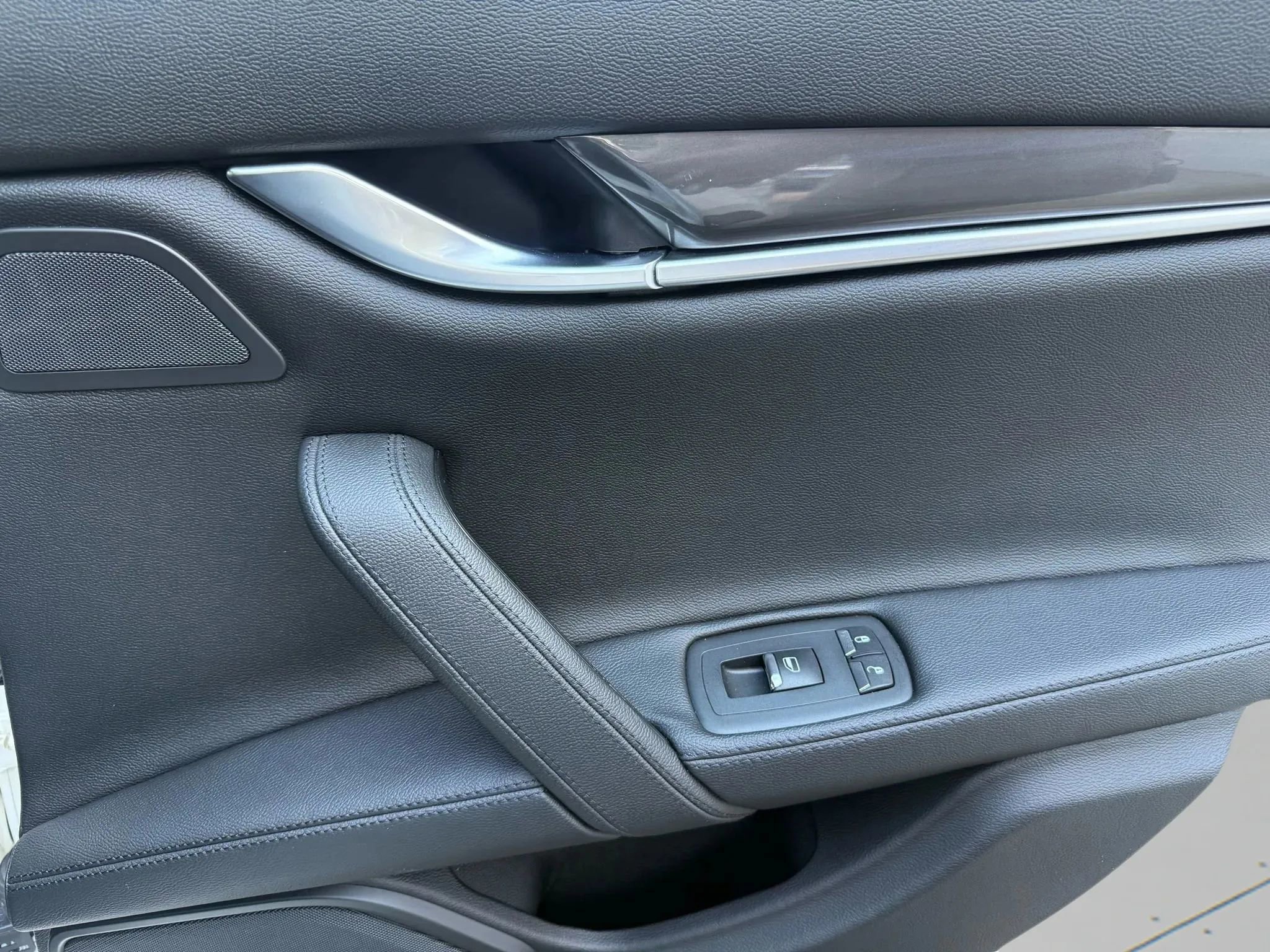 Used 2019 Maserati Ghibli S Q4 image 21