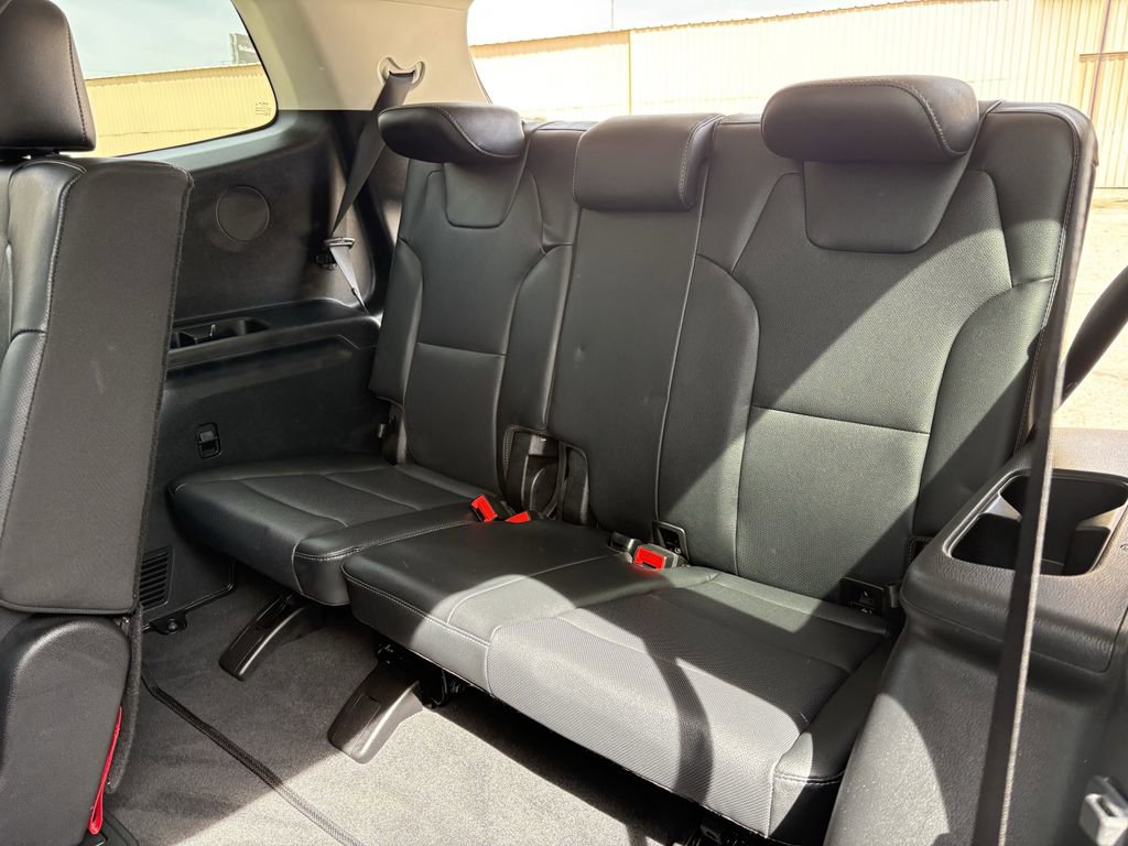 Used 2023 Kia Telluride EX image 26