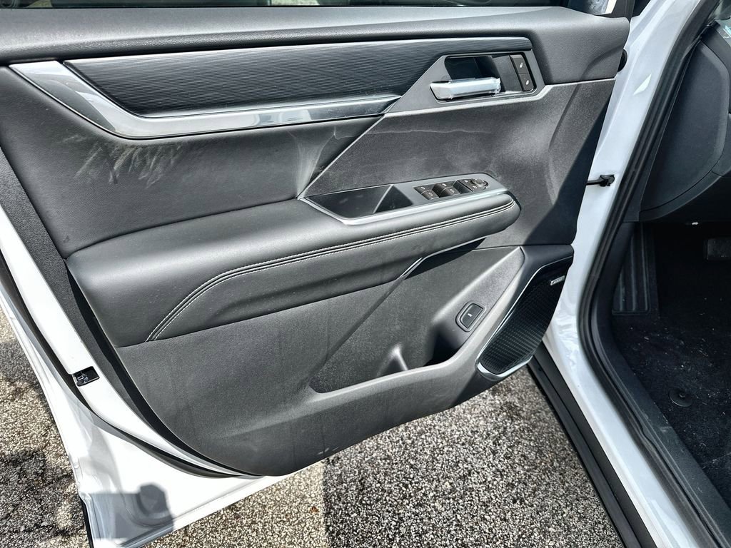 New 2026 GMC Acadia Elevation w/ Elevation Premium Package image 21