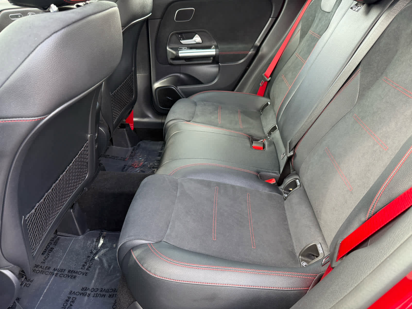 Used 2024 Mercedes-Benz GLA 35 AMG 4MATIC image 11