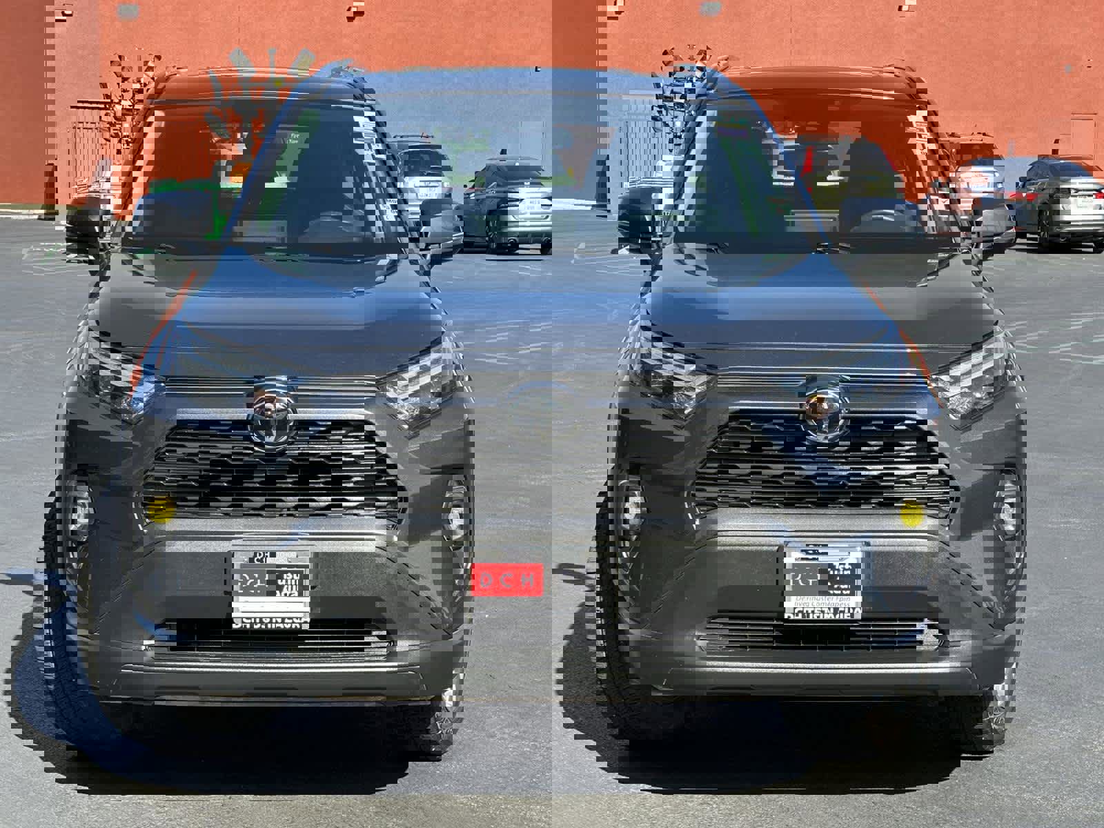 Used 2022 Toyota RAV4 XLE Premium image 7