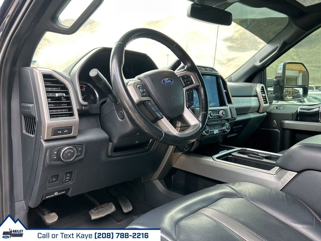 Used 2022 Ford F350 Platinum w/ Tremor Off-Road Package image 20