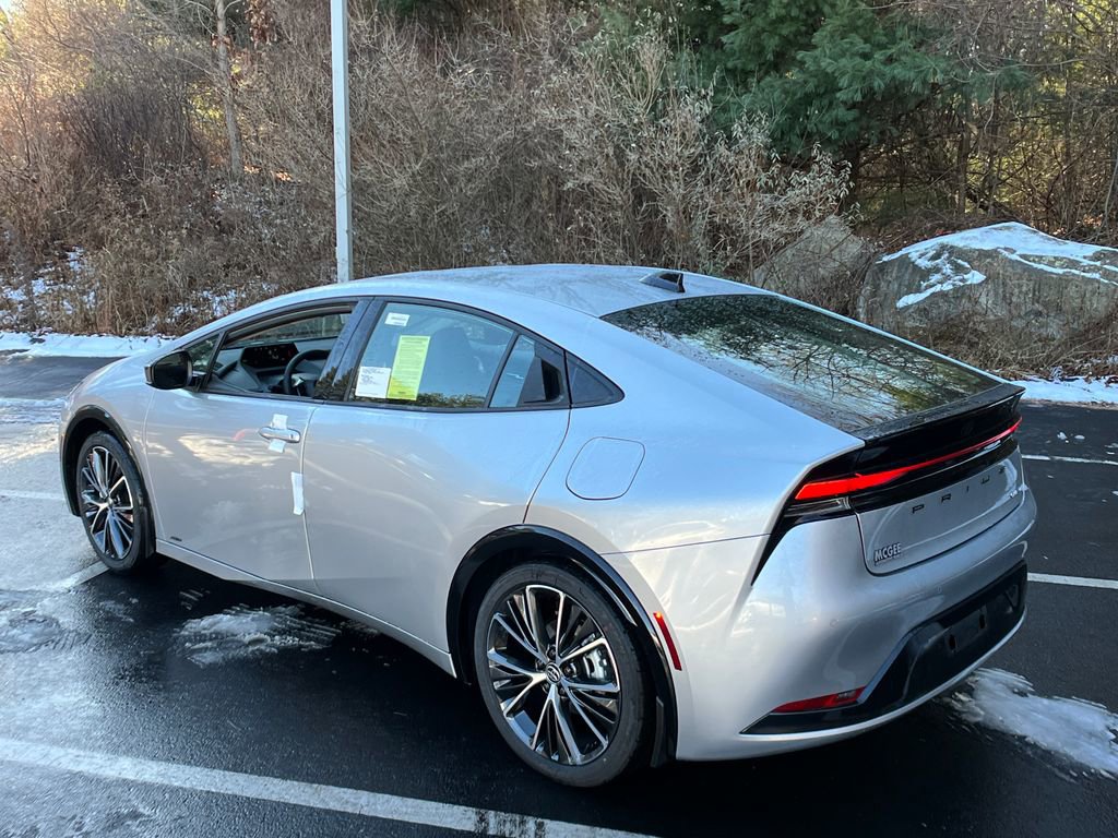 New 2026 Toyota Prius XLE image 3