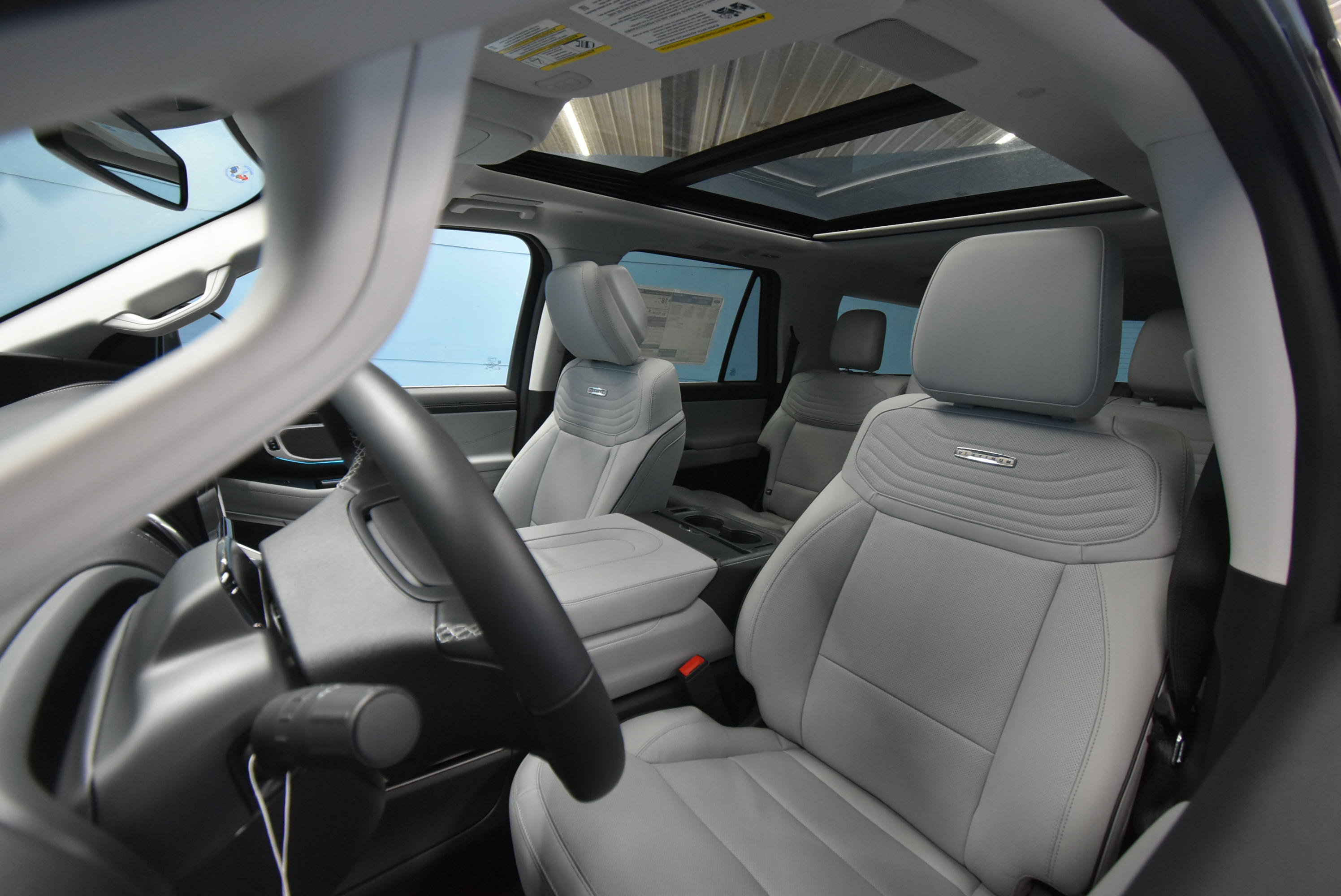 New 2026 Ford Expedition Max Platinum image 20
