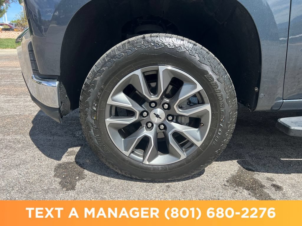 Used 2019 Chevrolet Silverado 1500 LTZ w/ Z71 Off-Road Package AWD/4WD image 8