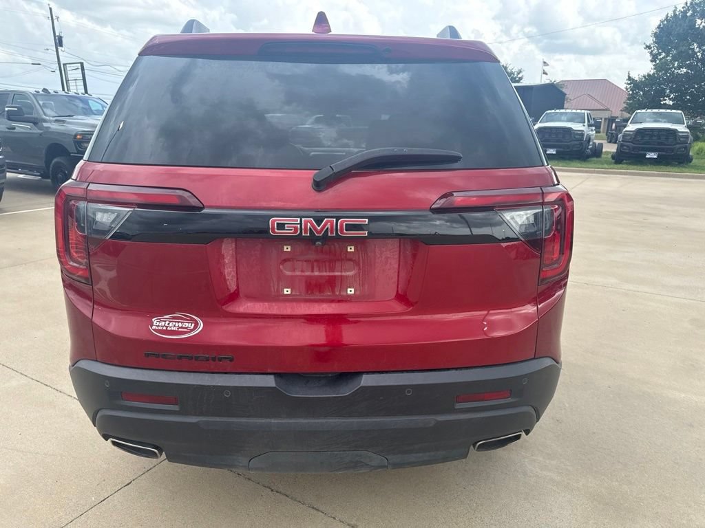 Used 2023 GMC Acadia SLT w/ Elevation Edition FWD image 4