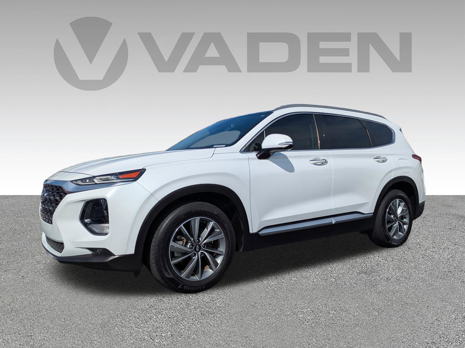 Used 2019 Hyundai Santa Fe Limited image 2