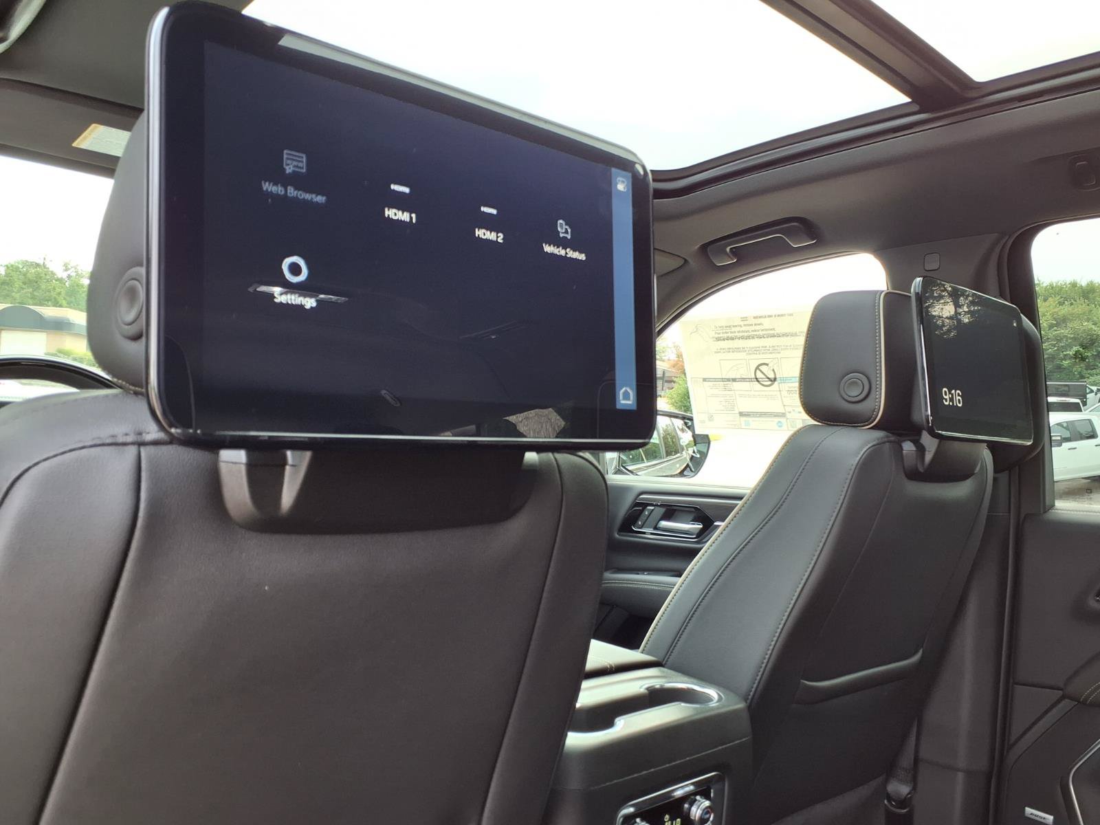 New 2027 GMC Yukon XL Elevation w/ Elevation Premium Package AWD/4WD image 19