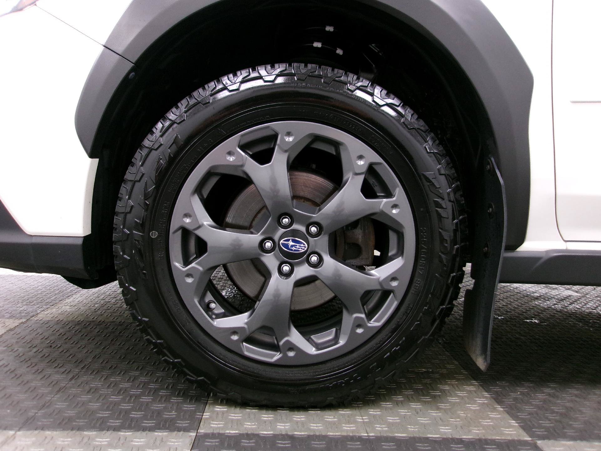Used 2021 Subaru Crosstrek 2.5i Sport w/ Moonroof Package AWD/4WD image 17