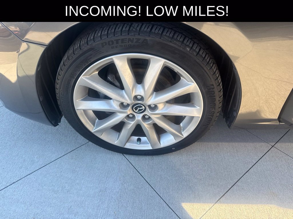 Used 2017 MAZDA MAZDA3 Grand Touring FWD image 24