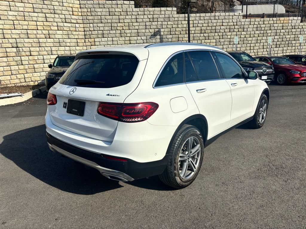 Certified 2022 Mercedes-Benz GLC 300 4MATIC image 4