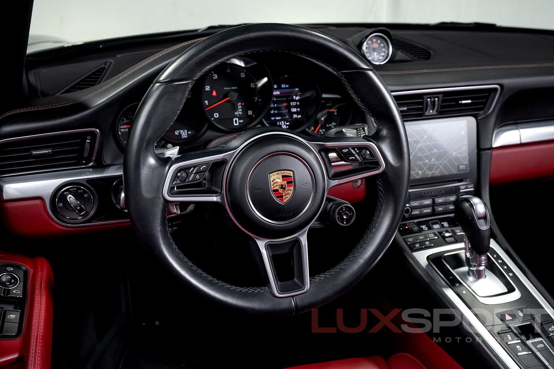 Used 2017 Porsche 911 Targa 4S image 26