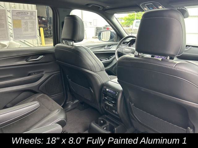 Certified 2023 Jeep Grand Cherokee L Laredo AWD/4WD image 40