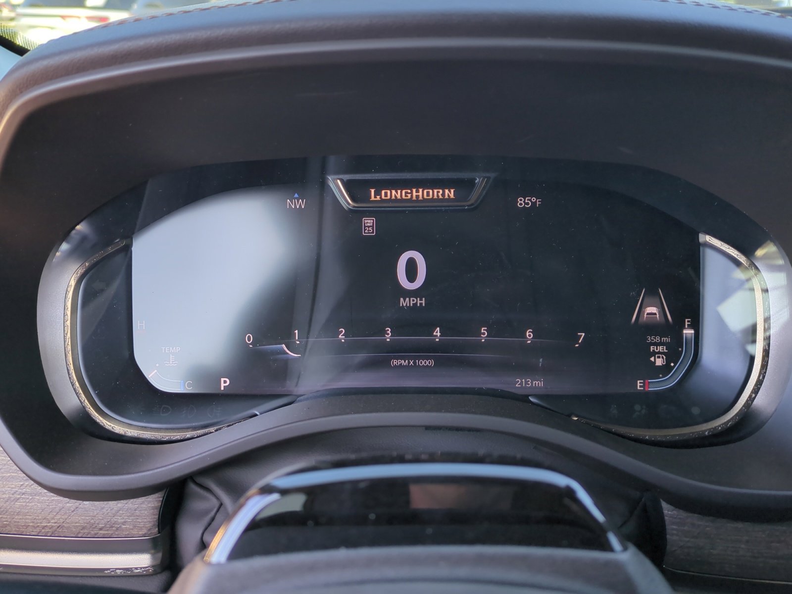 New 2025 RAM 1500 Limited image 10