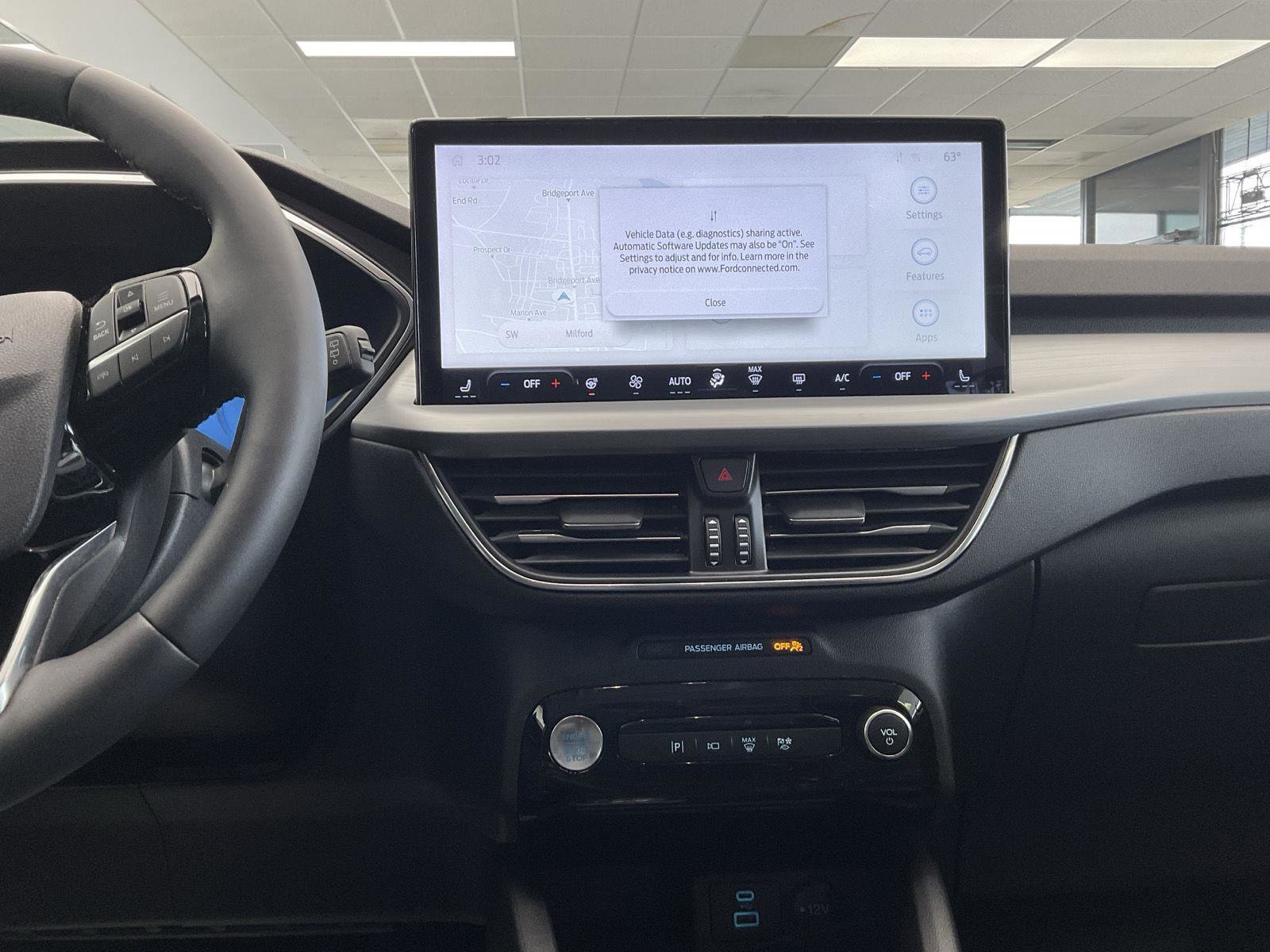 Used 2023 Ford Escape Platinum w/ Premium Technology Package AWD/4WD image 18