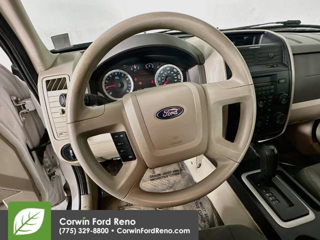 Used 2010 Ford Escape XLS AWD/4WD image 11