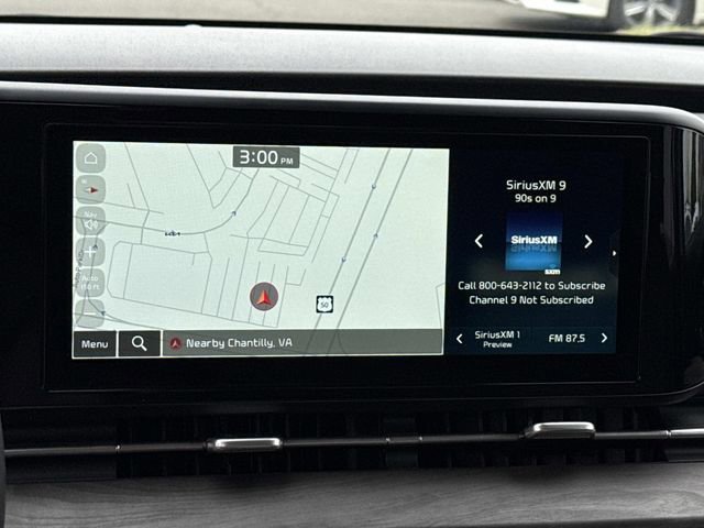 Used 2024 Kia Carnival EX image 19