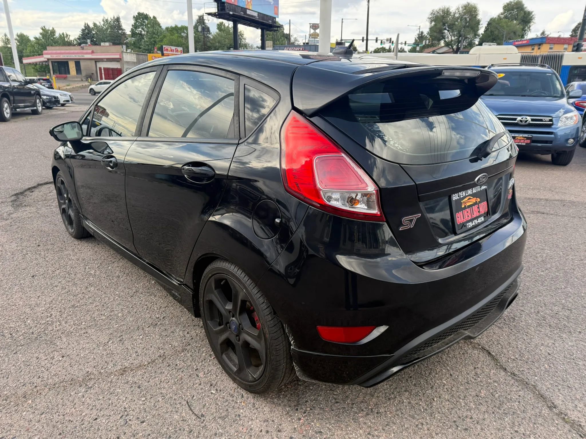 Used 2016 Ford Fiesta ST FWD image 6