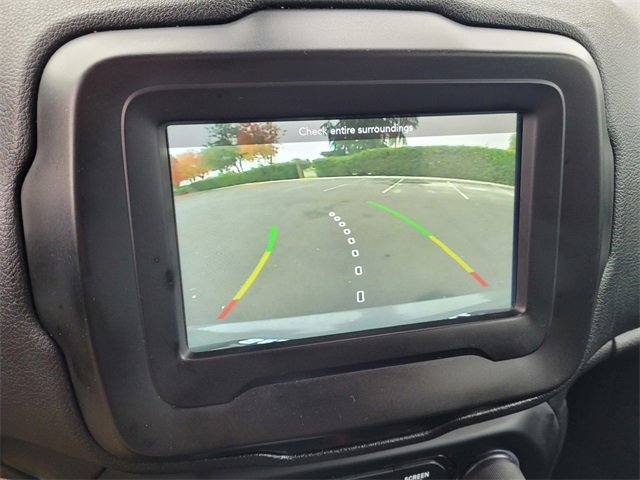 Used 2021 Jeep Renegade Latitude w/ Convenience Group image 19