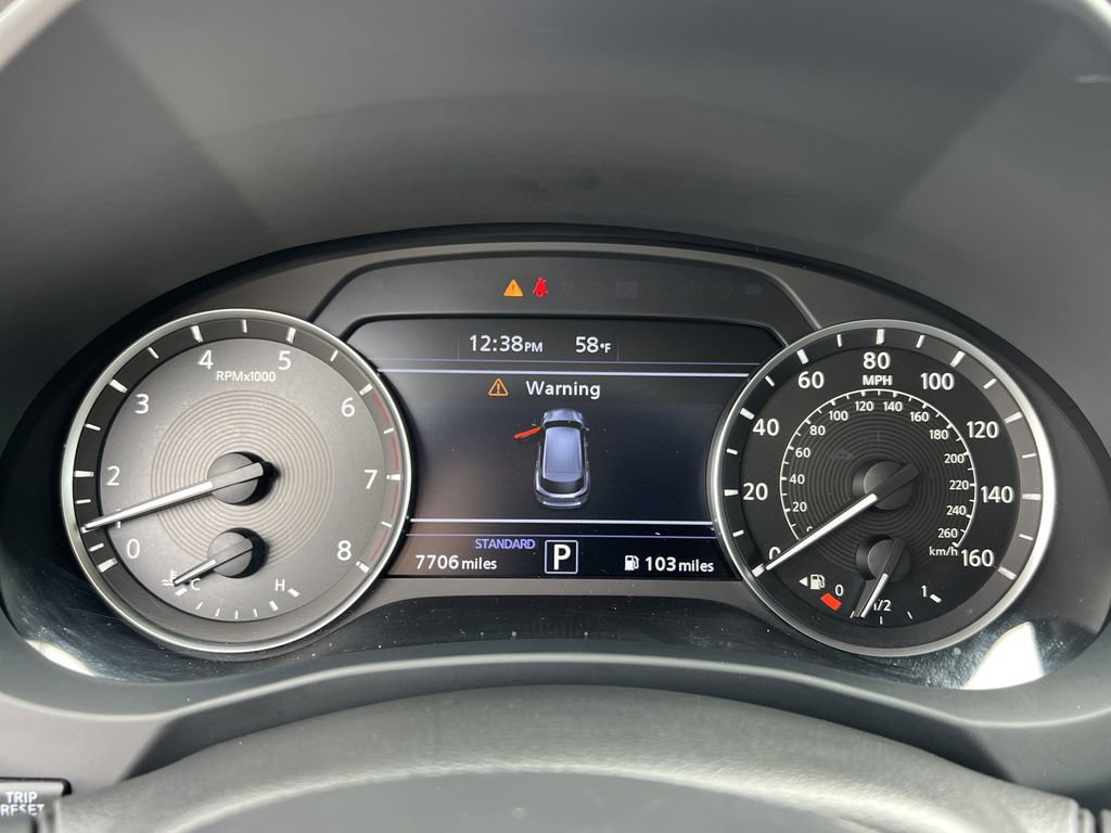 Certified 2025 INFINITI QX50 Luxe image 23