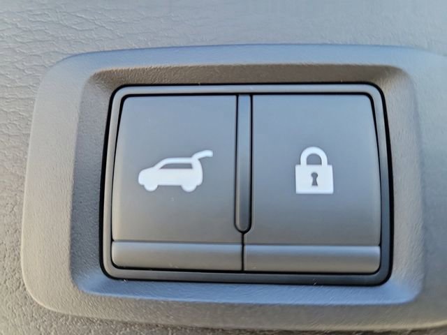 New 2025 Mitsubishi Outlander SEL image 10