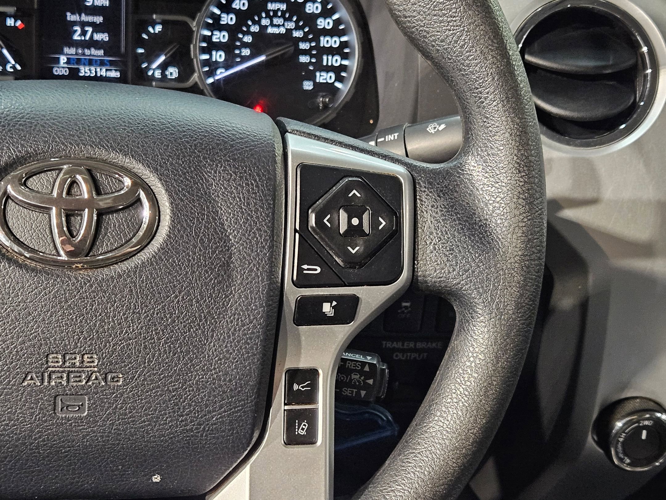 Used 2018 Toyota Tundra SR5 w/ SR5 Upgrade Package image 28